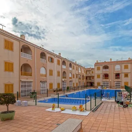 Sunny In Beach And Pool Appartement